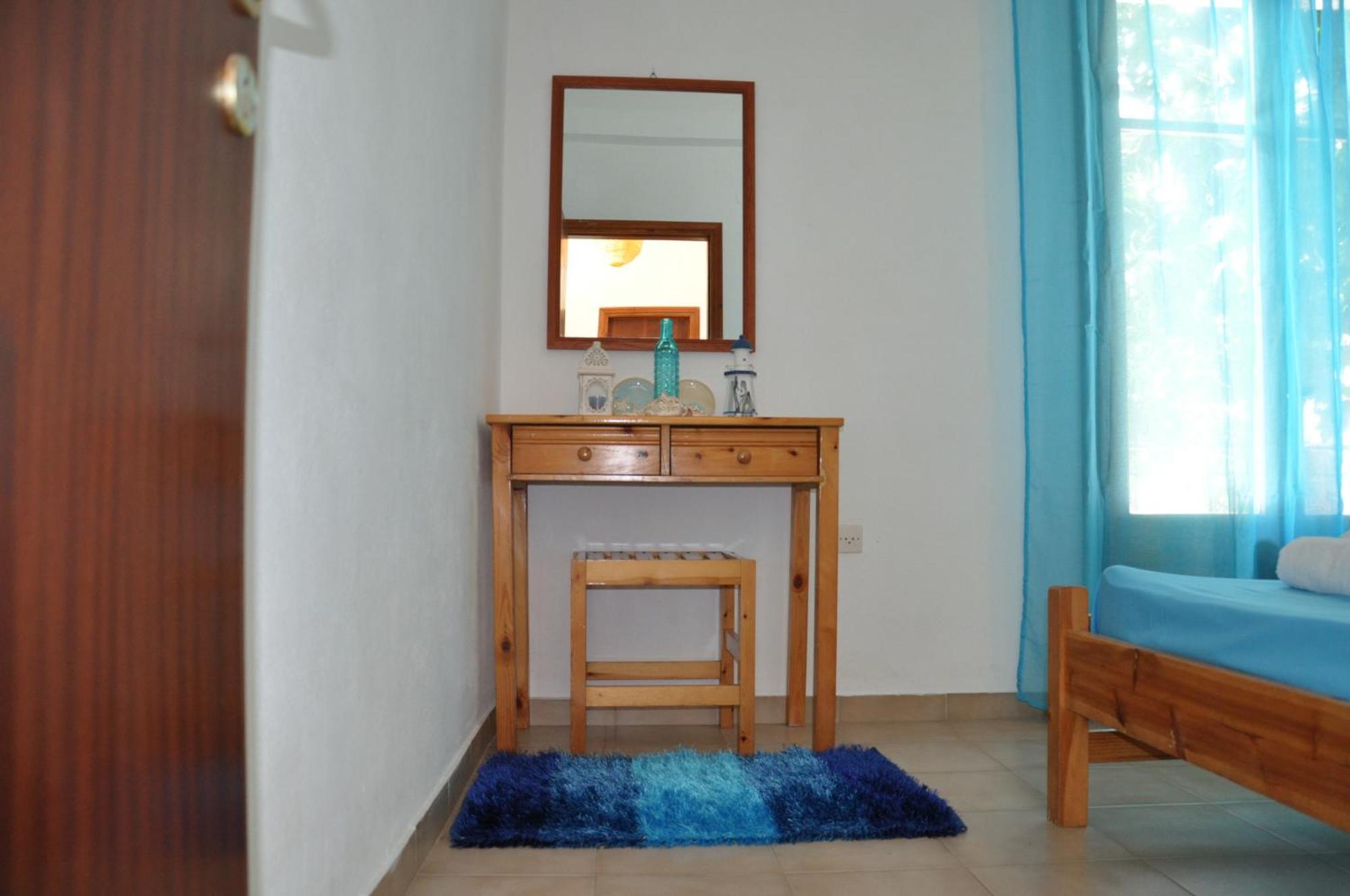 Paraskevi Apartments イプソス エクステリア 写真