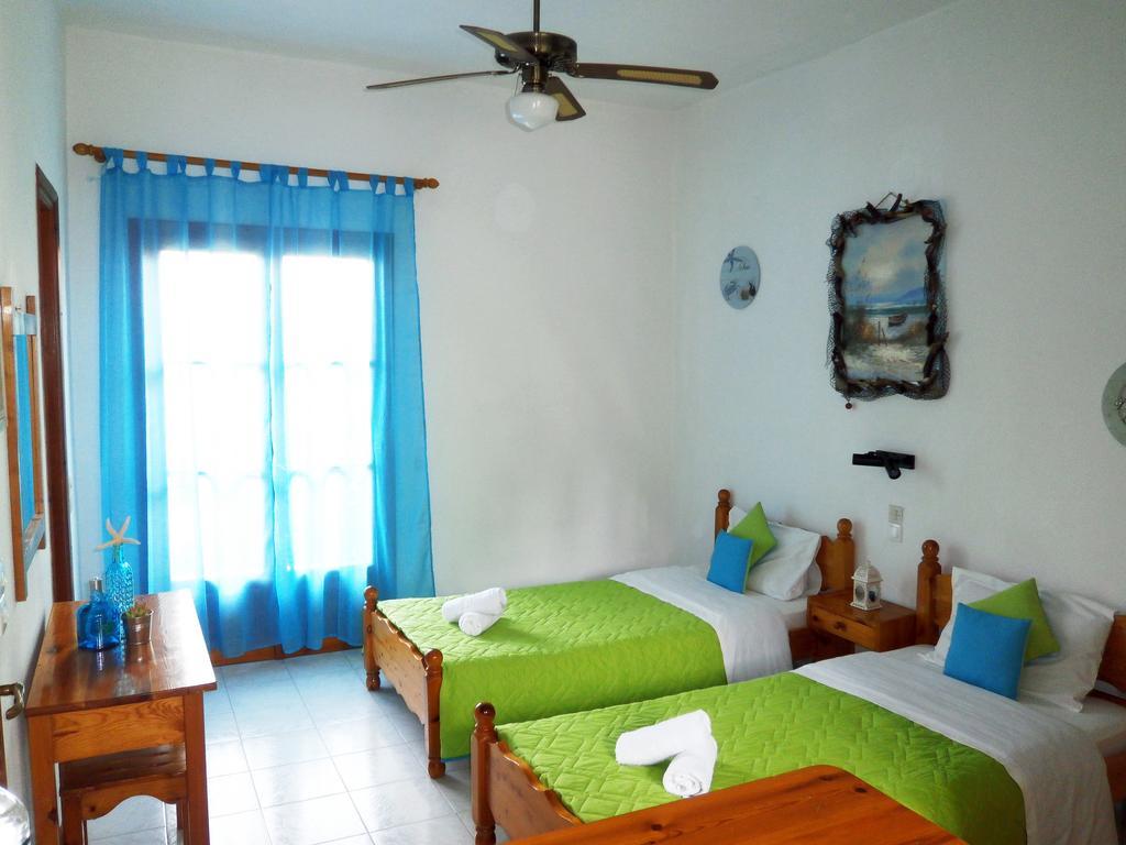 Paraskevi Apartments イプソス 部屋 写真